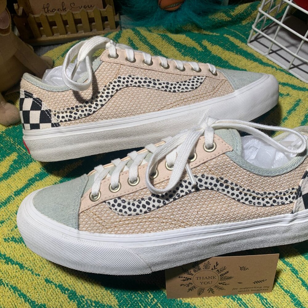 Women's Size 8.0 VANS Authentic UltraCush Shoes Pastel Green & Tan Knit Design